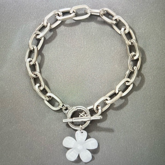 Boho Flower Pendant Thick Chain Bracelet - Picture 1 of 8